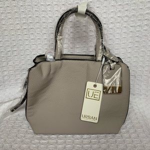 MOVING SALE! 🧳 Urban Expressions Juniper